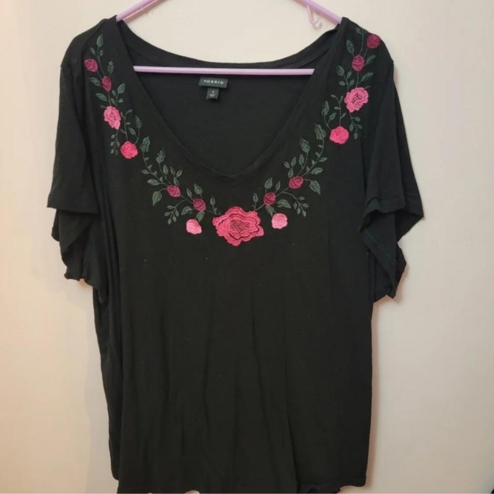 Torrid Floral Embroidered Tshirt